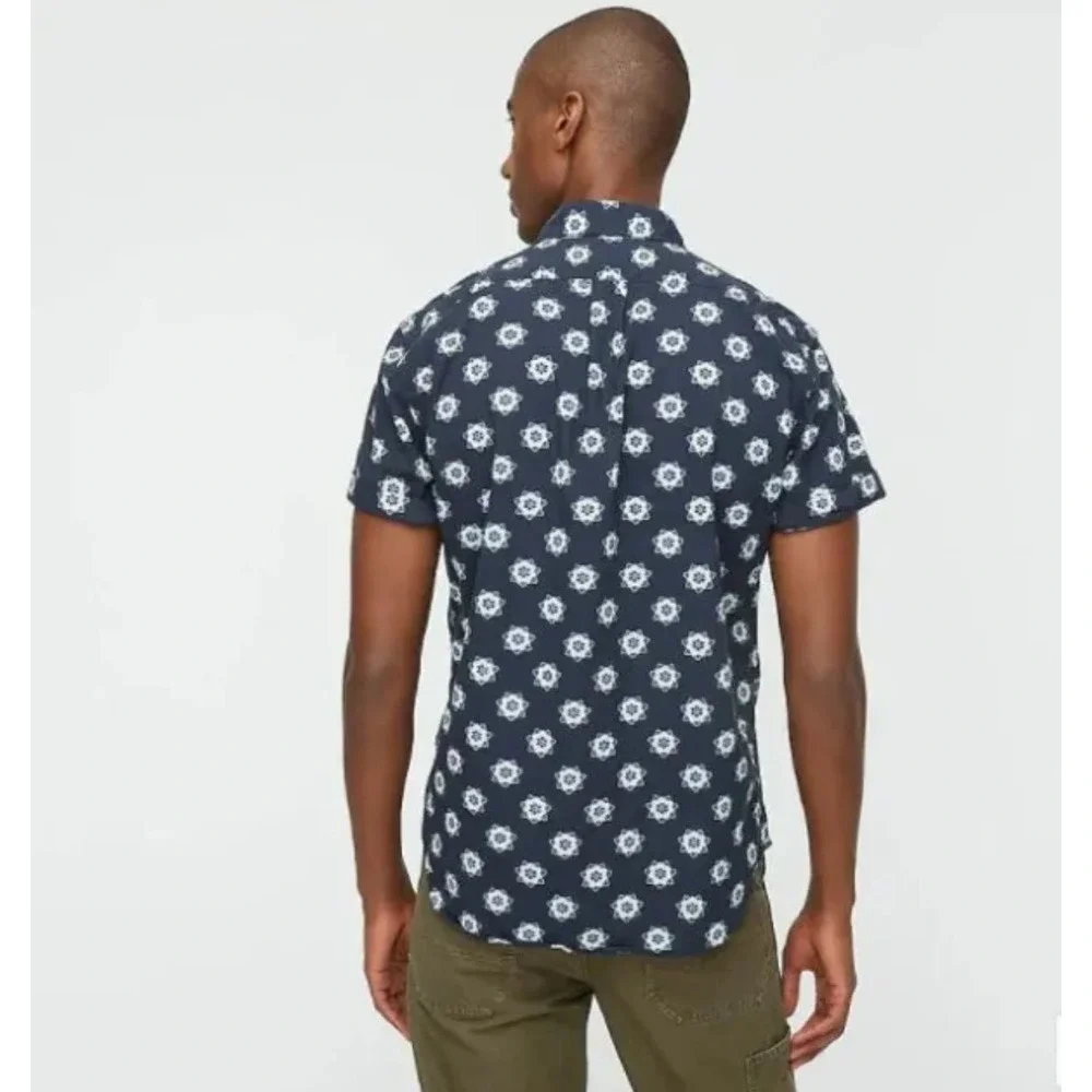 J.‎ Crew Men’s Navy Floral Organic Cotton Button-Up 2 Pocket Size Mediun